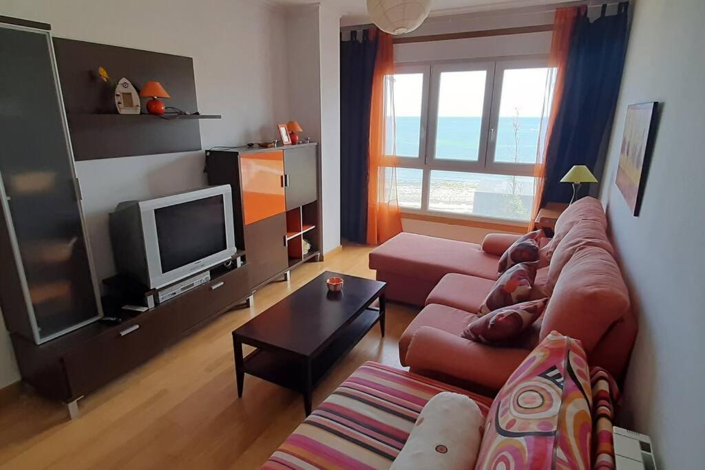サン・シプリアンApartamento 1ª Linea Con Vistas A La Playaアパートメント エクステリア 写真